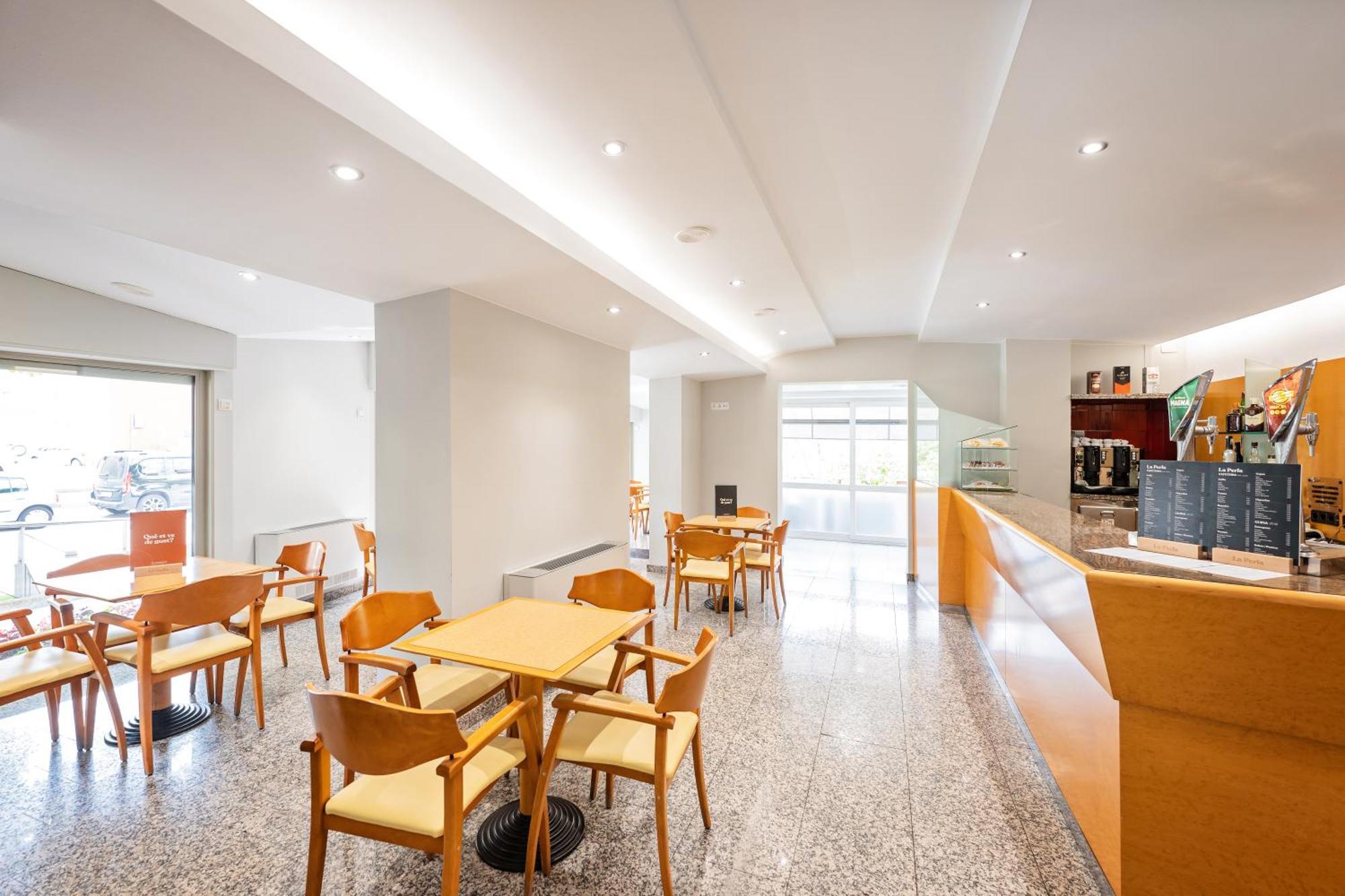 Hotel La Perla D'Olot Ngoại thất bức ảnh